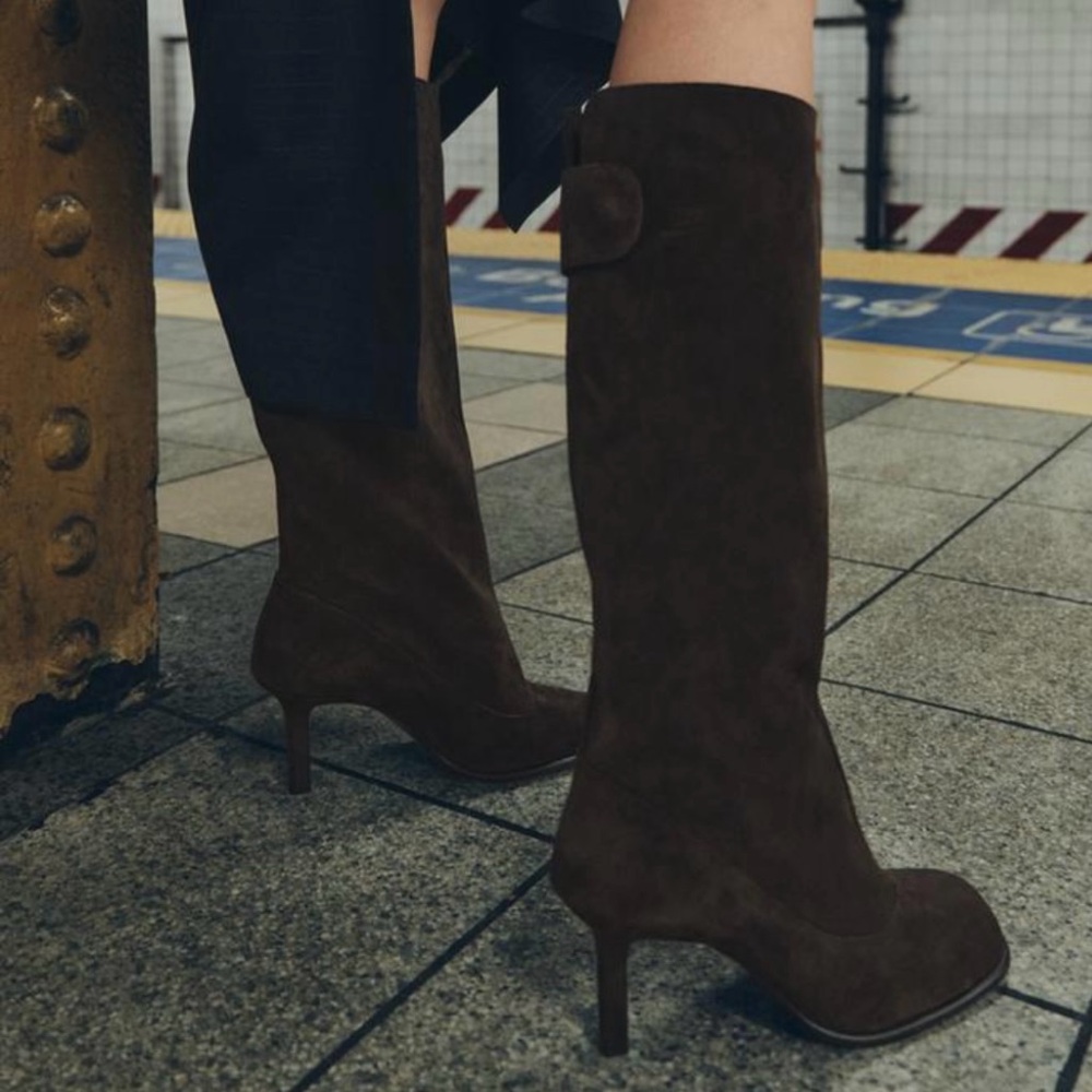 ZARA Wide Shaft Suede Boots